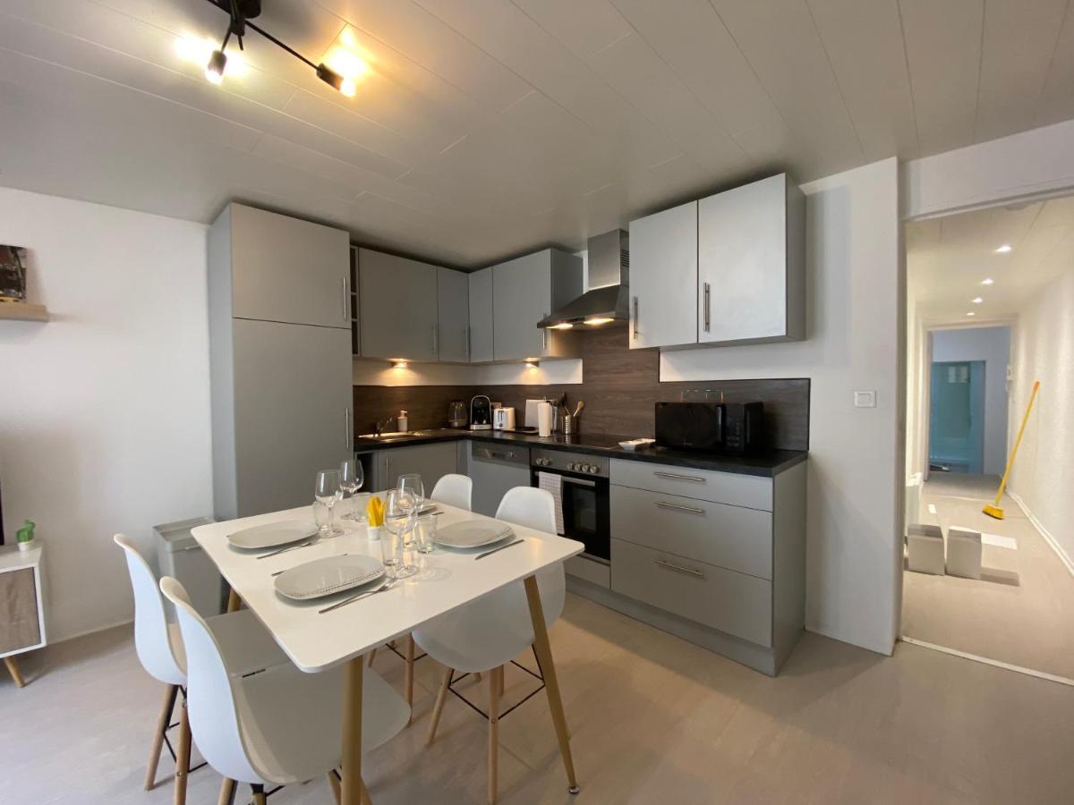 Les Cosy De Nancy - Mister Charles Sous Les Toits, Place Du Marche 4* Екстер'єр фото